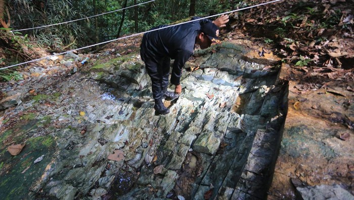Penemuan 5.000 Ton Batu Giok Siap Percantik Masjid Agung di Aceh